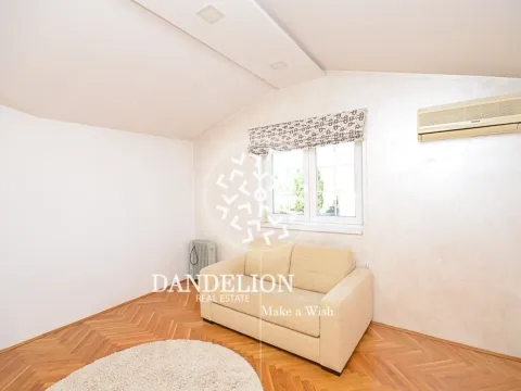 Izdavanje, kuća, 250m², Gornja Gorica, Podgorica - image 12