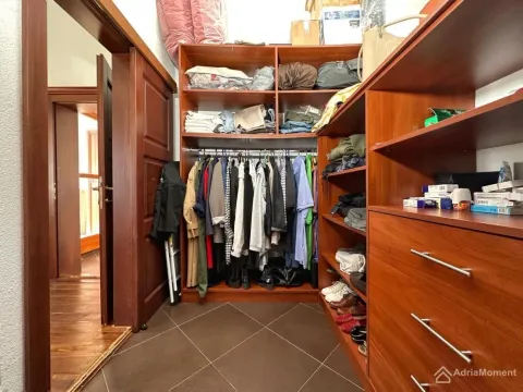 Prodaja, kuća, 230m², Zagora, Kotor - image 10