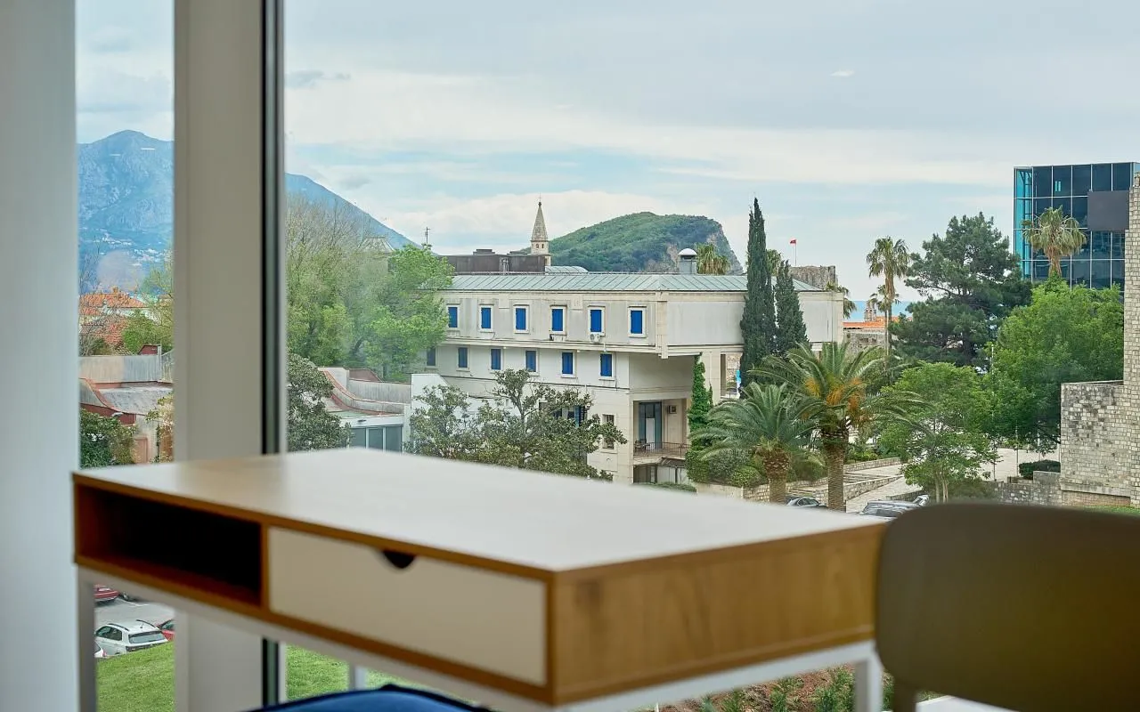 Prodaja, dvosoban stan, 100m², Budva, Crna Gora