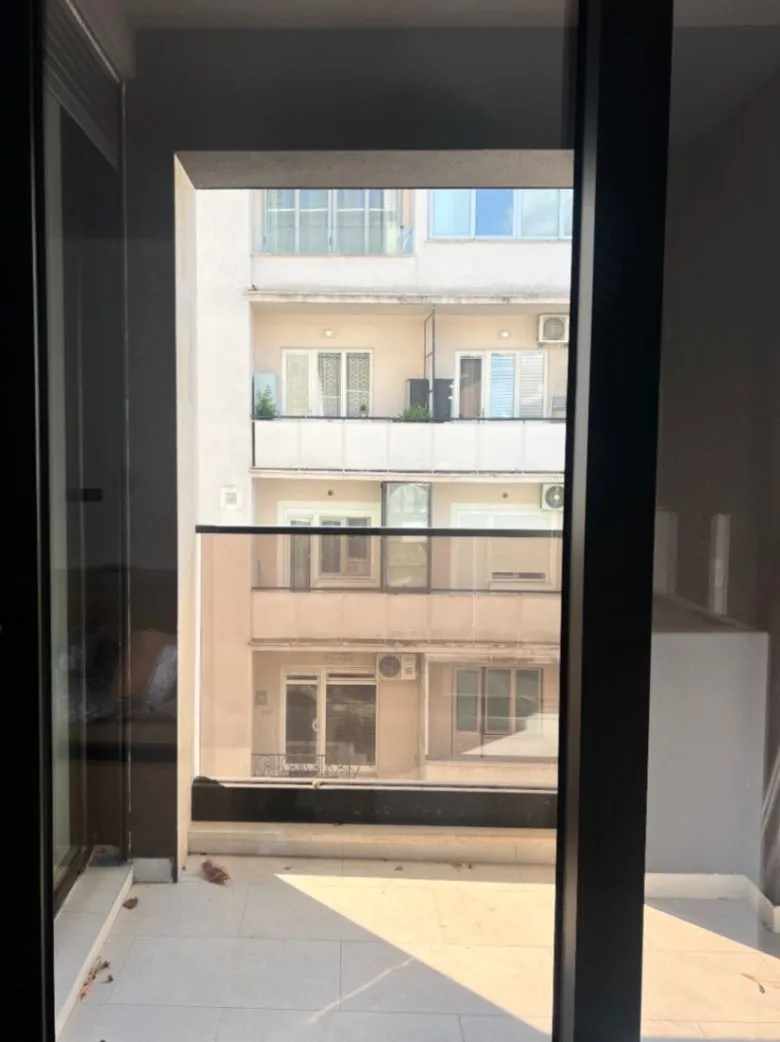 Prodaja, trosoban stan, 102m², Centar, Podgorica