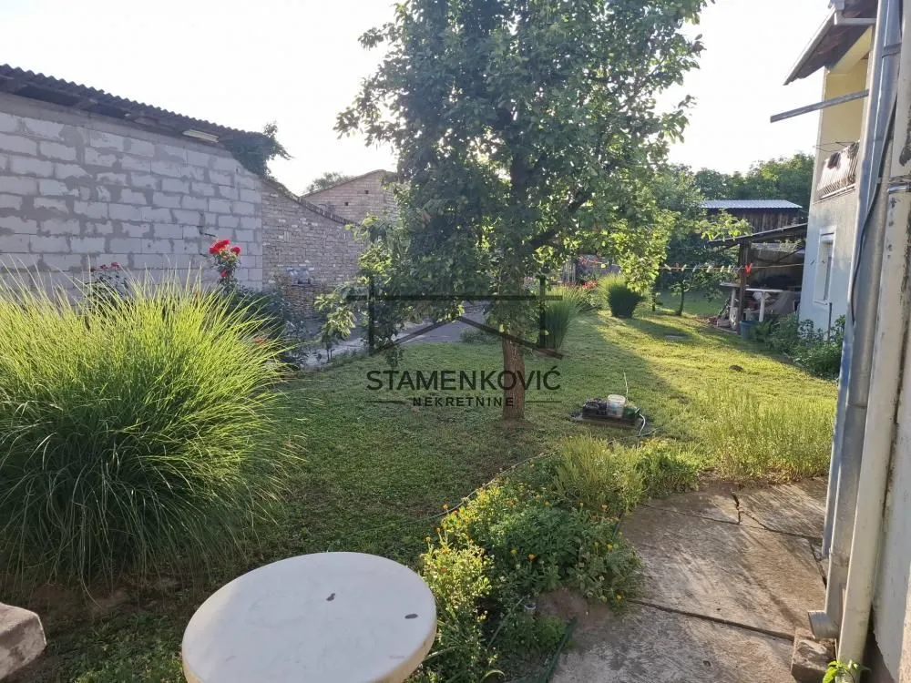 Prodaja, kuća, 300m², Temerin, Novi Sad