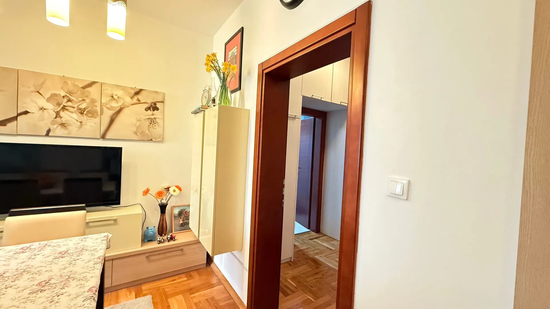 Sale, three bedroom apartment, 85m², Soho City, Bar