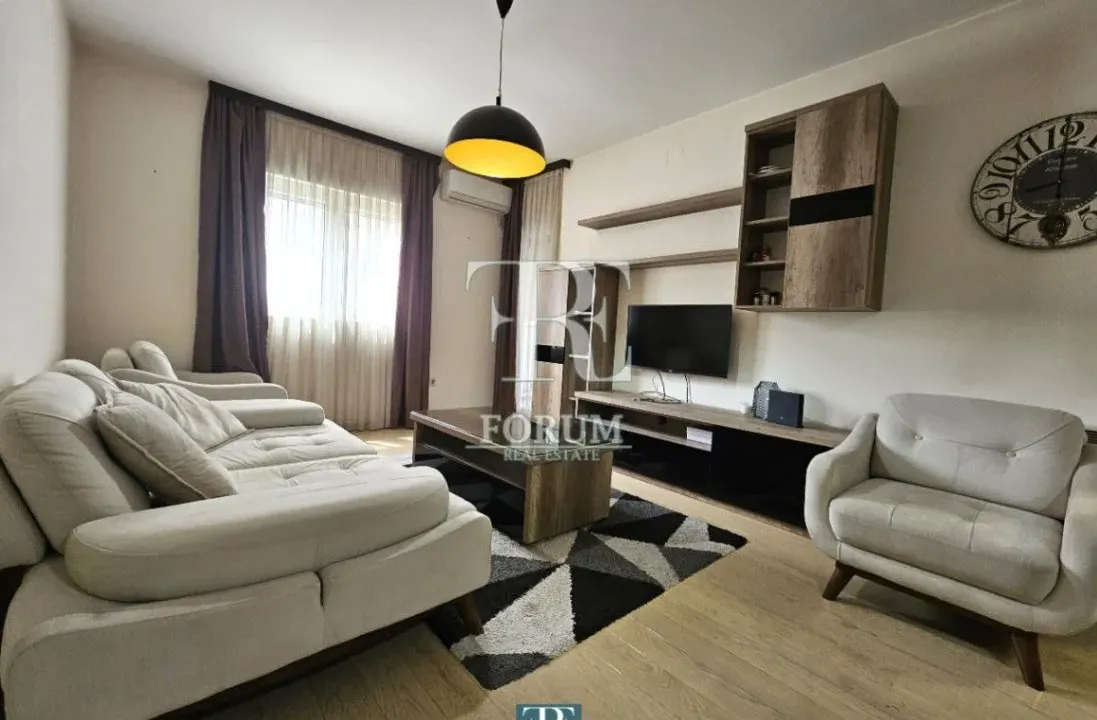 Izdavanje, jednosoban stan, 50m², City Kvart, Podgorica