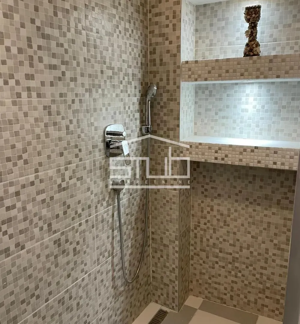 Sale, three bedroom apartment, 63m², Stari Grad, Beograd