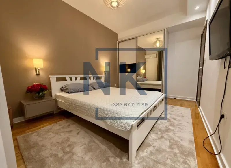 Izdavanje, dvosoban stan, 90m², Preko Morače, Podgorica
