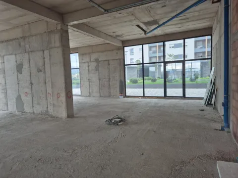 Rent, office space, 282m², Stari Aerodrom, Podgorica - image 3