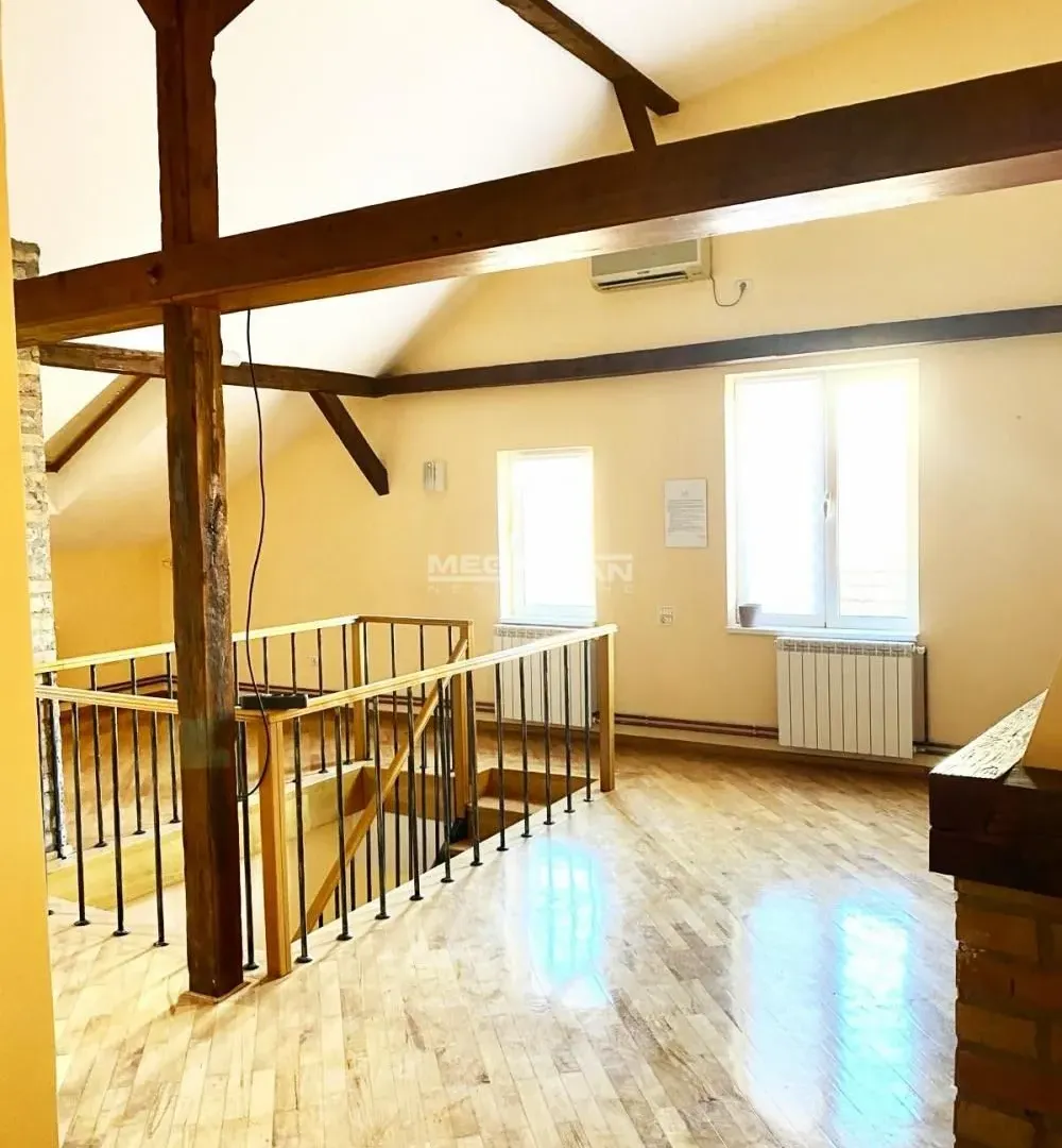 Sale, apartment, 239m², Stari Grad, Beograd