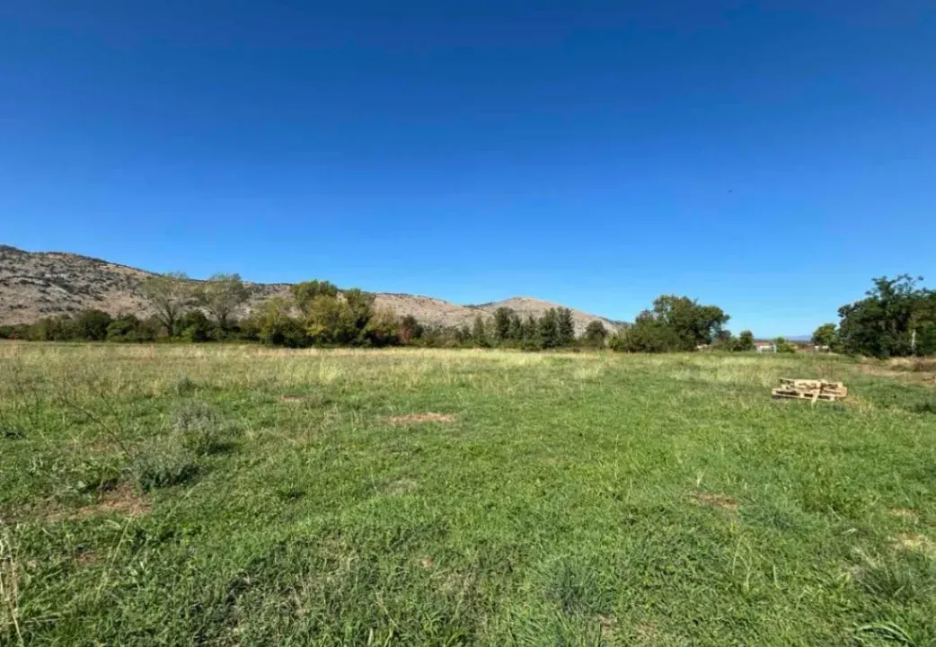 Prodaja, plac, 2368m², Botun, Podgorica