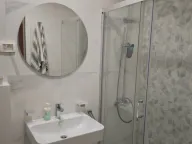 Izdavanje, jednosoban stan, 51m², Central Point, Podgorica - image 7