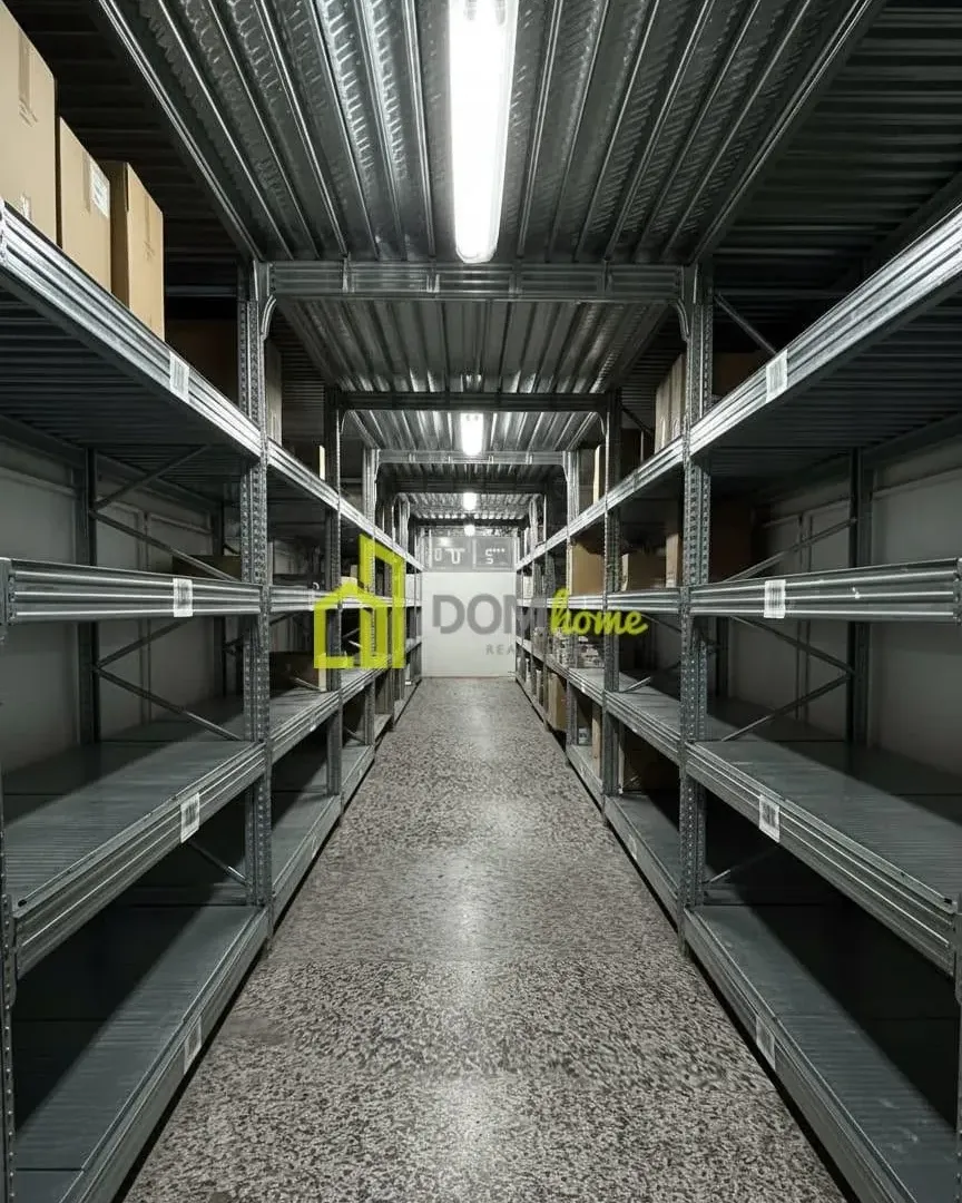 Rent, office space, 1168m², Zabjelo, Podgorica