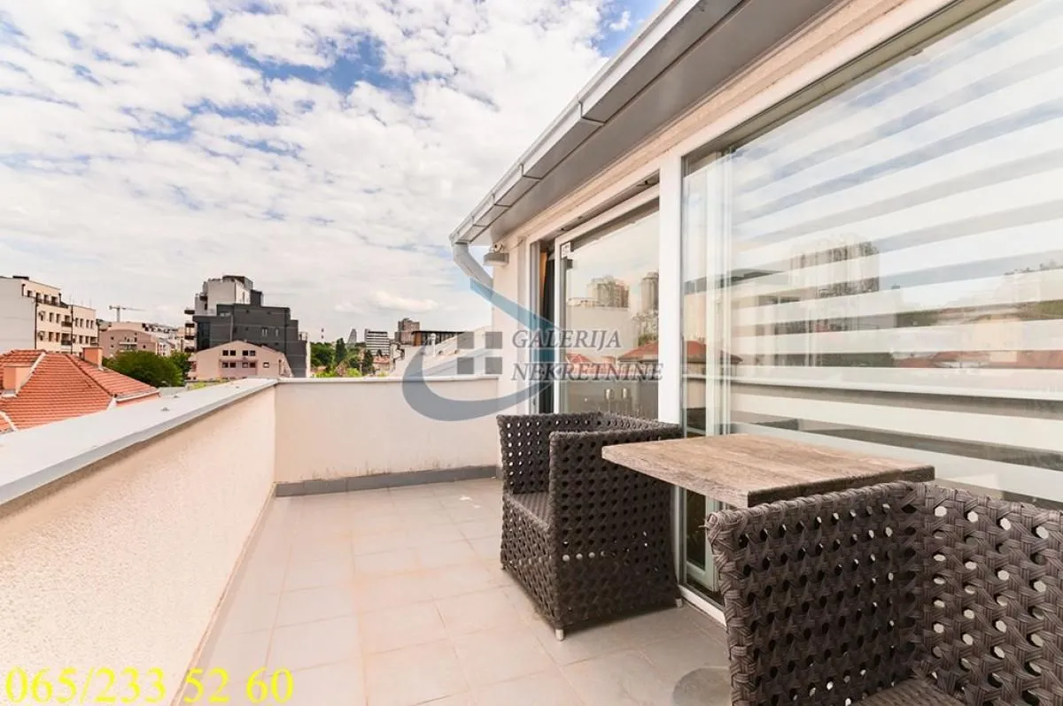 Sale, three bedroom apartment, 83m², Južni Bulevar, Vračar Sve Podlokacije