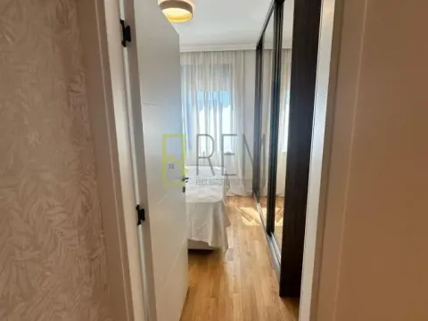 Izdavanje, dvosoban stan, 60m², Zabjelo, Podgorica - image 17