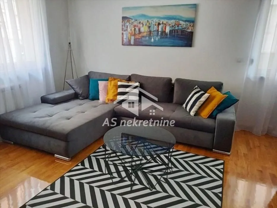 Rent, two bedroom apartment, 51m², Cvetkova Pijaca, Zvezdara Sve Podlokacije