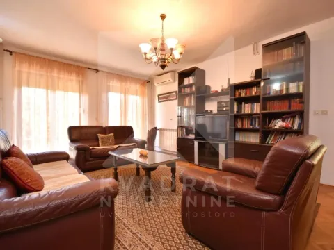 Rent, house, 230m², Zagorič, Podgorica - image 5