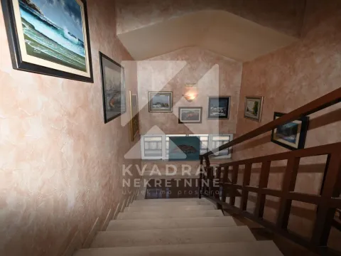 Sale, house, 250m², Donja Gorica, Podgorica - image 22