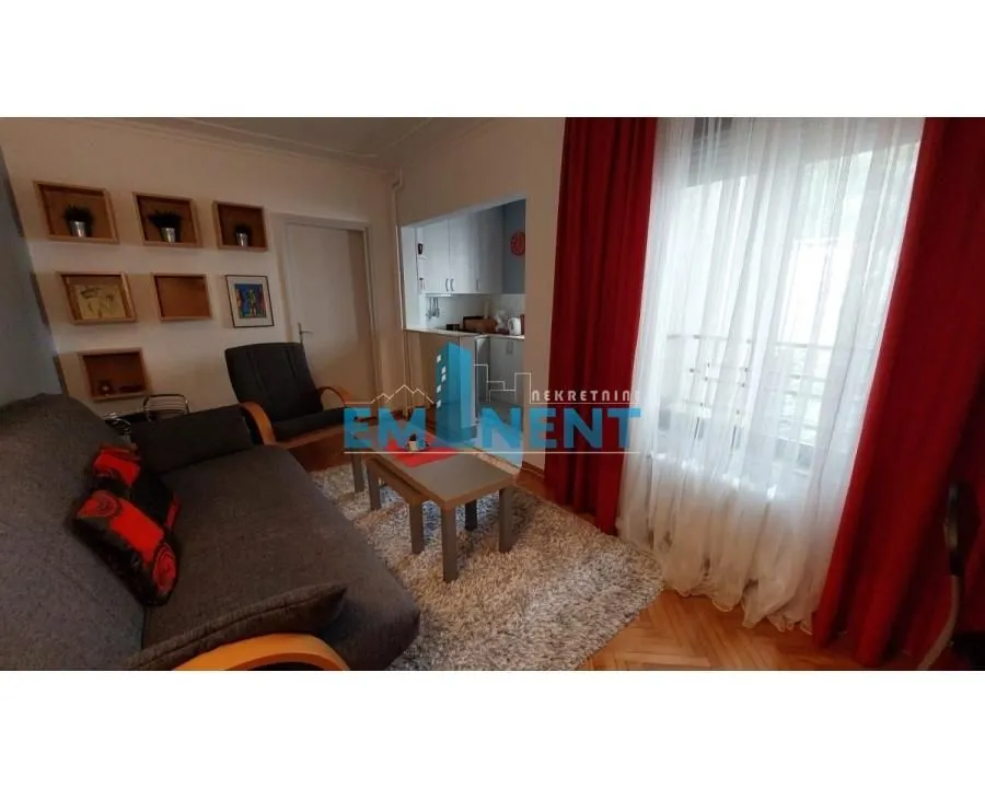Rent, two bedroom apartment, 42m², Stari Grad, Beograd