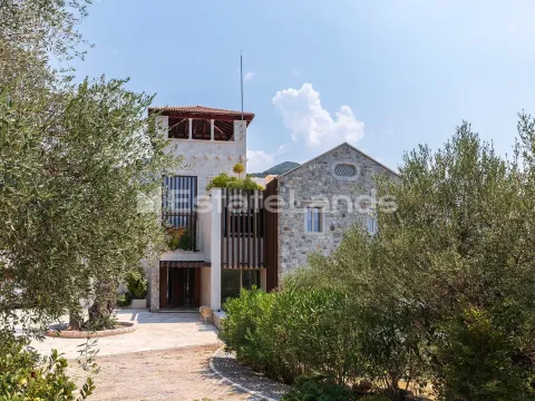 Prodaja, kuća, 1482m², Donja Lastva, Tivat - image 4