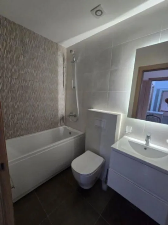 Izdavanje, trosoban stan, 96m², Master Kvart, Podgorica