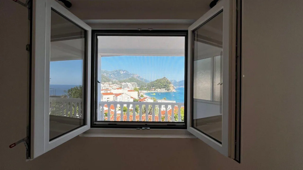 Sale, one bedroom apartment, 67m², Petrovac, Budva