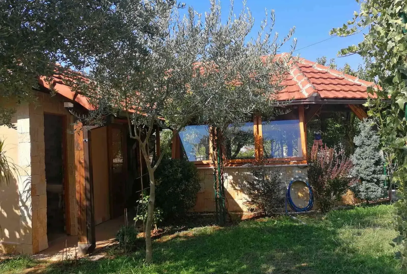 Rent, house, 94m², Mareza, Podgorica