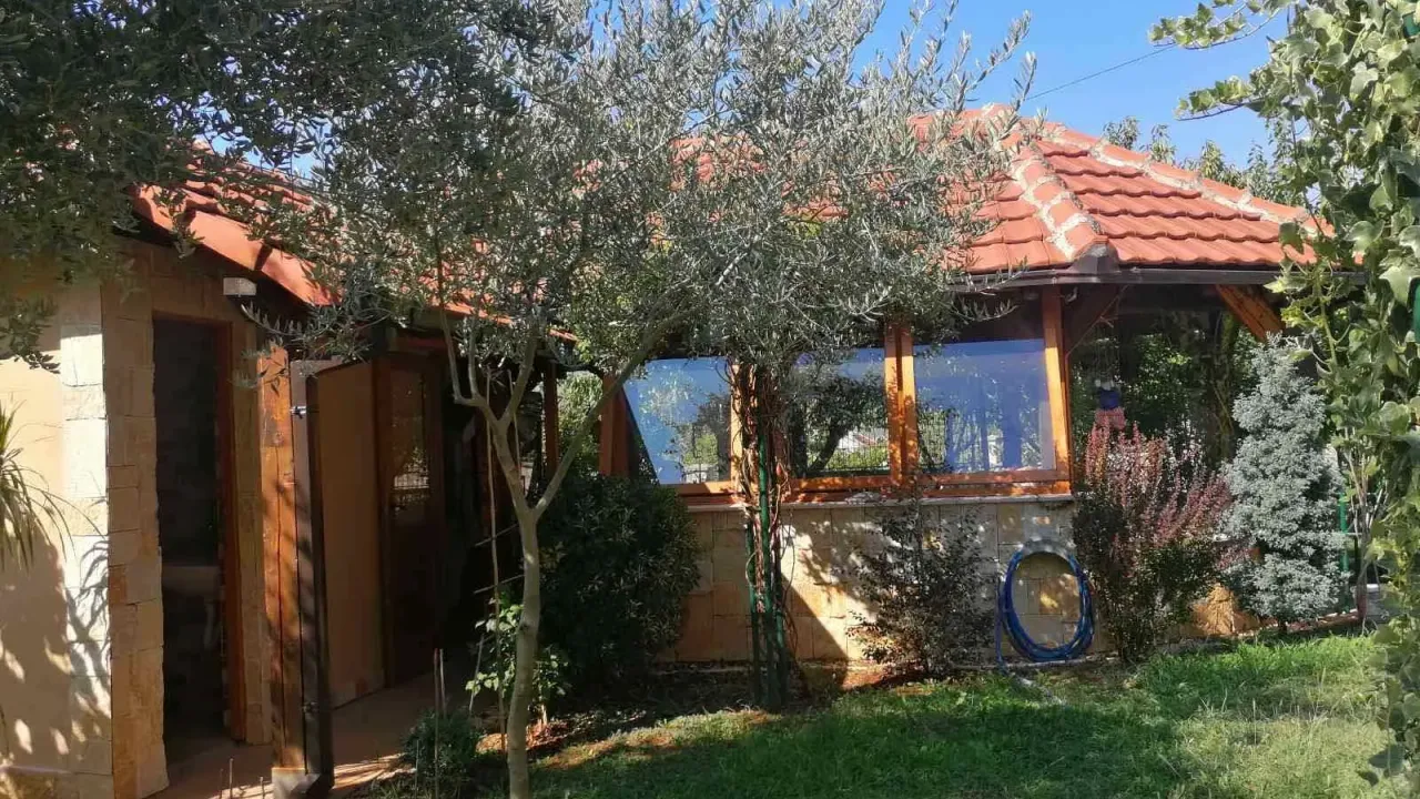 Rent, house, 94m², Mareza, Podgorica