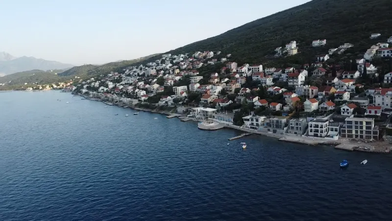 Prodaja, kuća, 225m², Krašići, Tivat