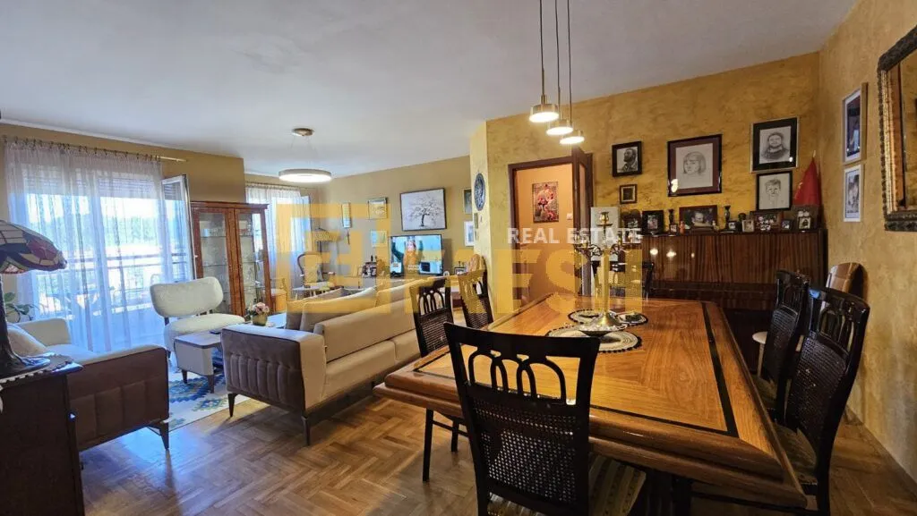 Prodaja, dvosoban stan, 107m², Zabjelo, Podgorica