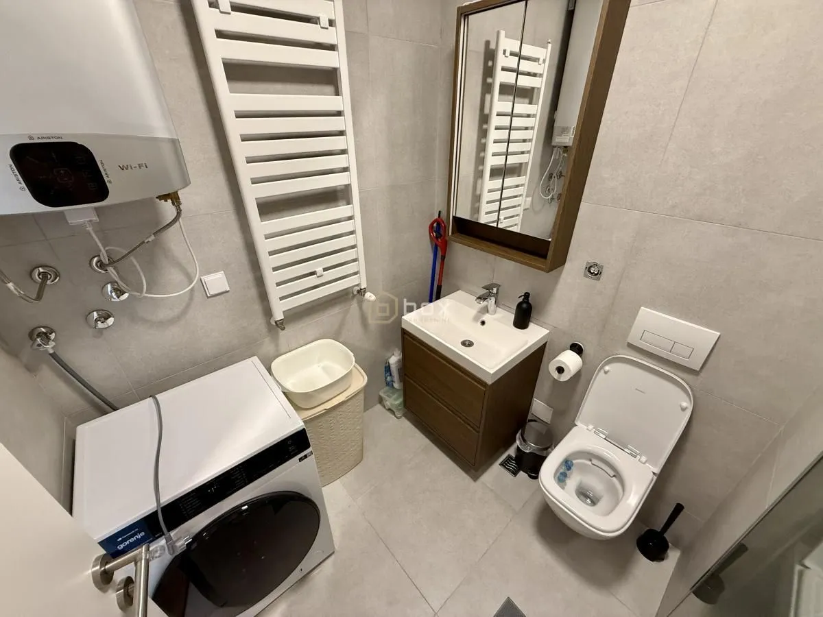 Prodaja, dvosoban stan, 56m², Medijana, Niš