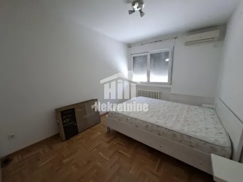 Izdavanje, trosoban stan, 72m², Julino Brdo, Beograd - image 13