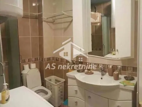 Izdavanje, dvosoban stan, 52m², Stari Grad, Beograd - image 19