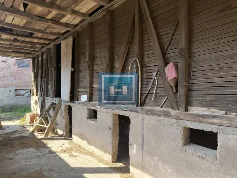 Prodaja, kuća, 824m², Brestovo, Despotovac - image 4