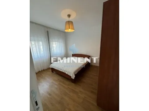 Izdavanje, trosoban stan, 70m², Čubura, Beograd - image 7