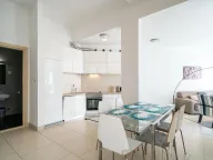 Sale, two bedroom apartment, 84m², Morinj, Kotor - image 9