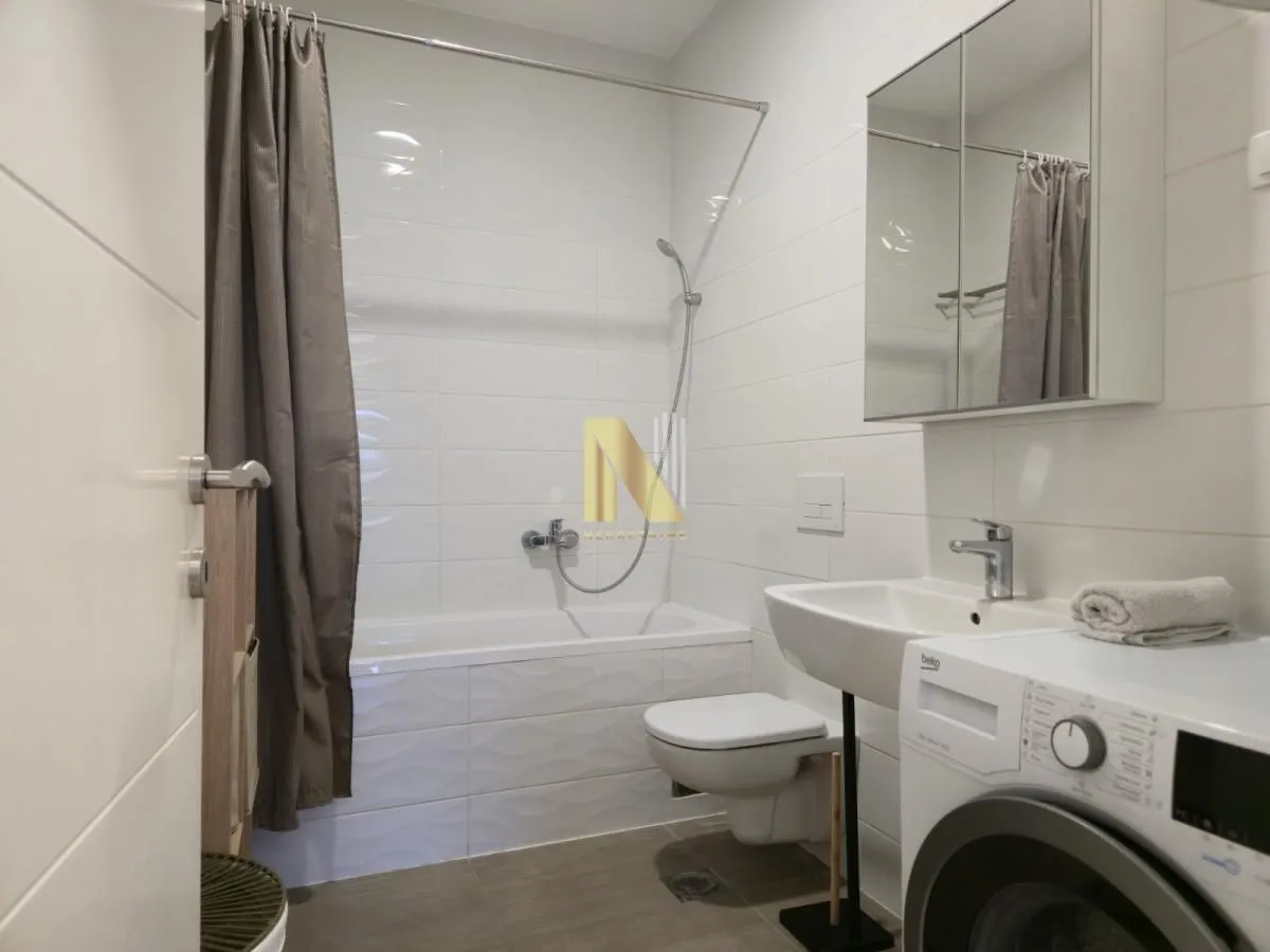 Izdavanje, trosoban stan, 57m², Kej, Novi Sad Sve Podlokacije