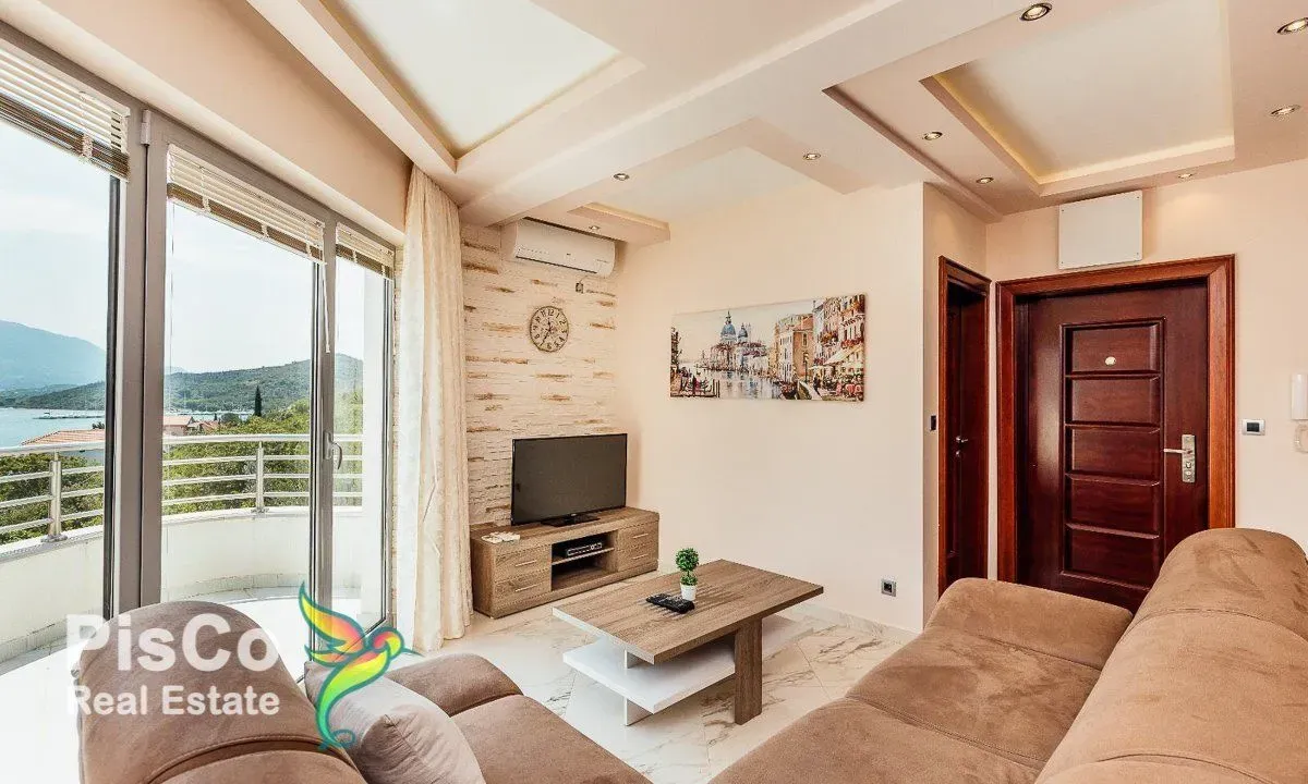 Prodaja, dvosoban stan, 64m², Tivat, Crna Gora