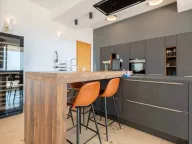 Prodaja, kuća, 228m², Herceg Novi, Crna Gora - image 4