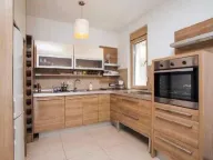 Rent, two bedroom apartment, 60m², Donja Lastva, Tivat - image 7