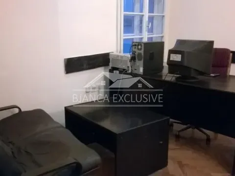 Prodaja, trosoban stan, 101m², Kosančićev Venac, Beograd - image 3