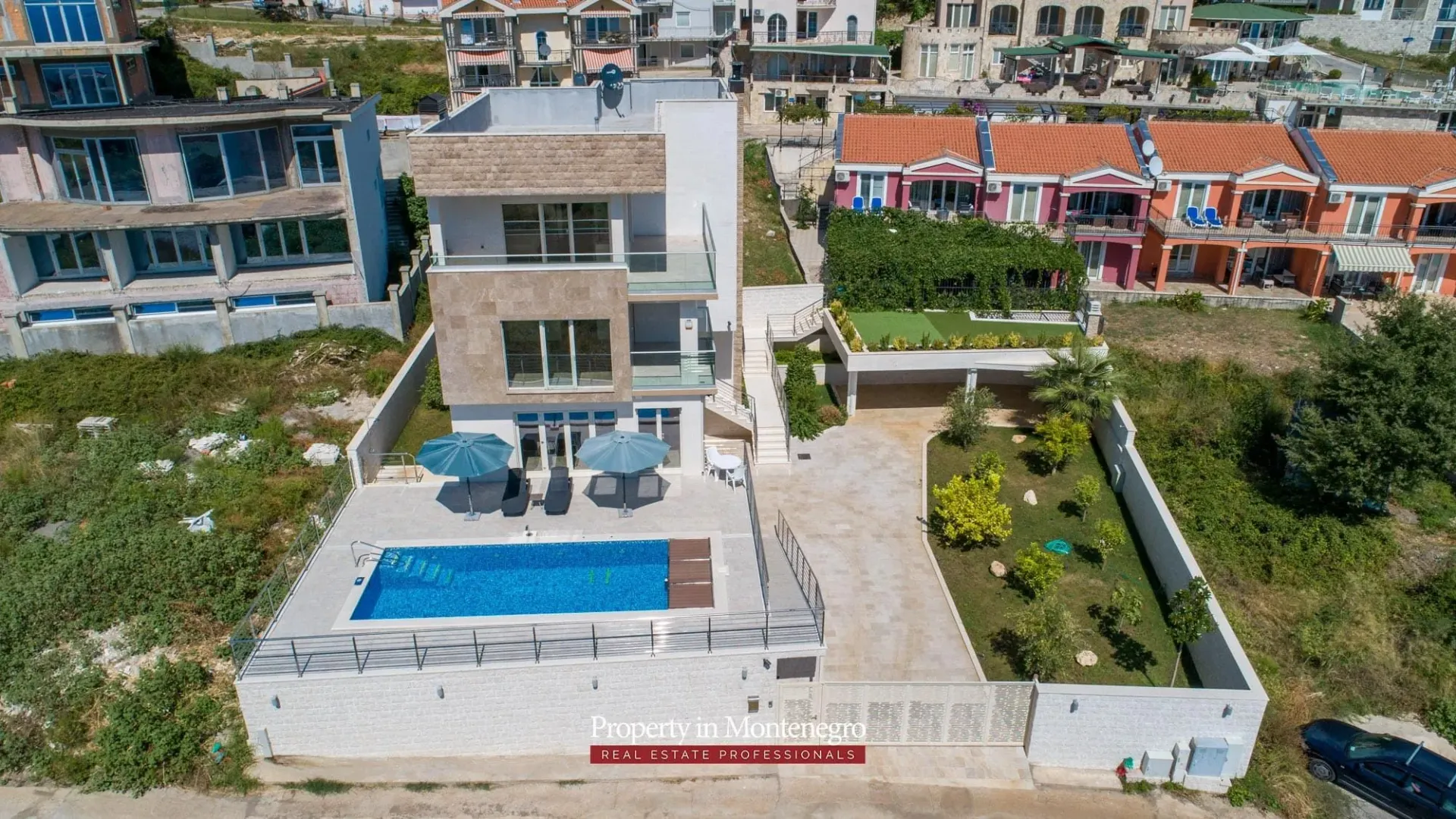 Sale, house, 400m², Bečići, Budva