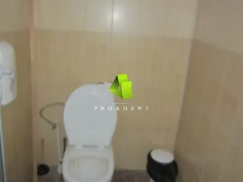 Izdavanje, poslovni prostor, 130m², Centar, Niš - image 2