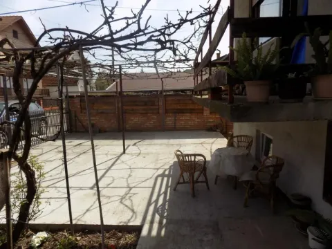 Prodaja, kuća, 200m², Ćuprija, Srbija - image 5