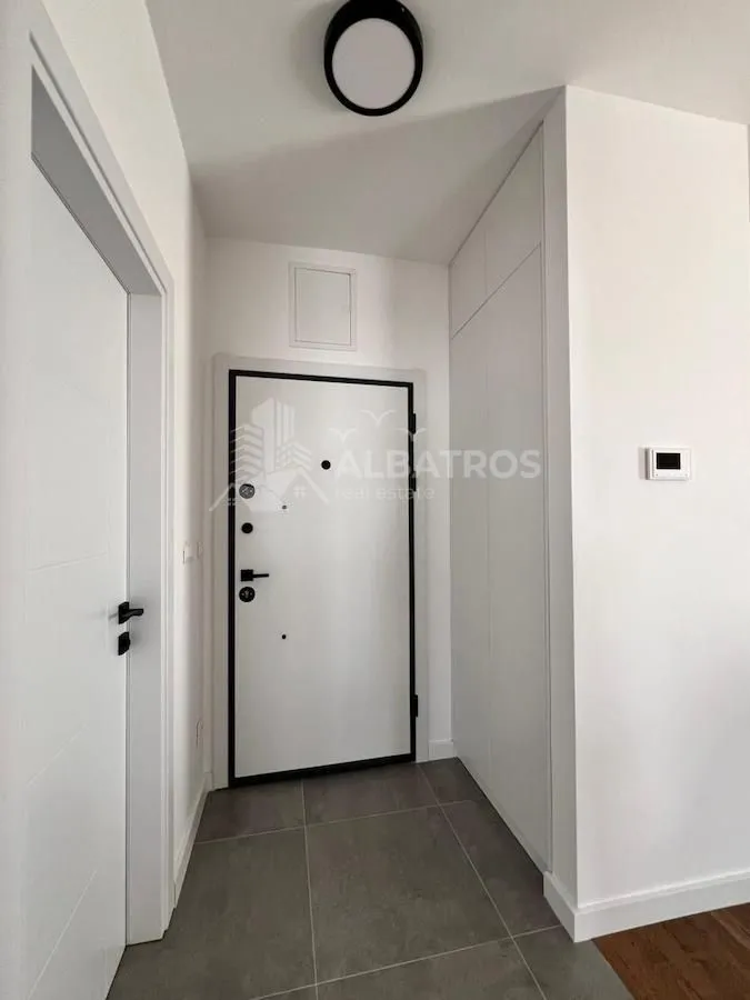 Rent, one bedroom apartment, 46m², Čeluga, Bar