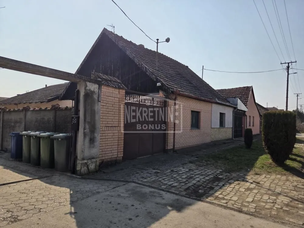 Prodaja, kuća, 92m², Mali Bajmok, Subotica