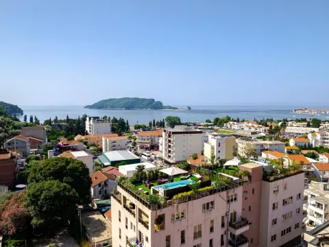 Prodaja, trosoban stan, 400m², Budva, Crna Gora - image 11