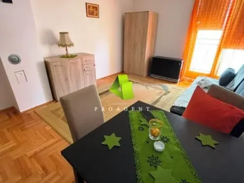 Rent, apartment, 27m², Pantelej, Niš - image 3