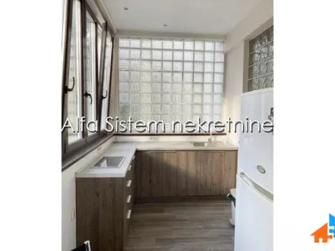 Rent, three bedroom apartment, 120m², Brace Jerković, Voždovac Sve Podlokacije - image 2