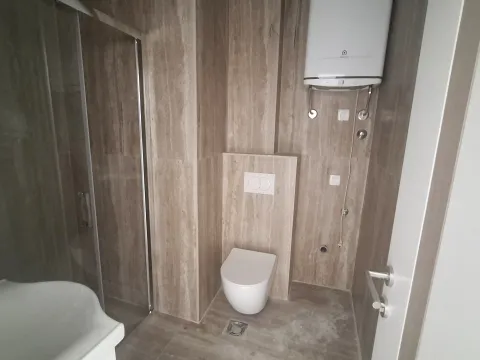 Prodaja, garsonjera, 26m², Centar, Bar - image 10