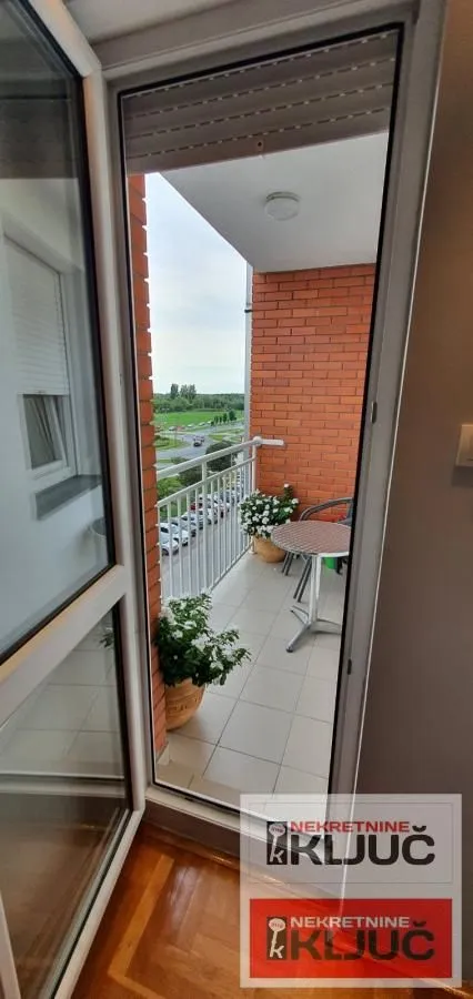 Izdavanje, jednosoban stan, 47m², Nova Detelinara, Novi Sad Sve Podlokacije