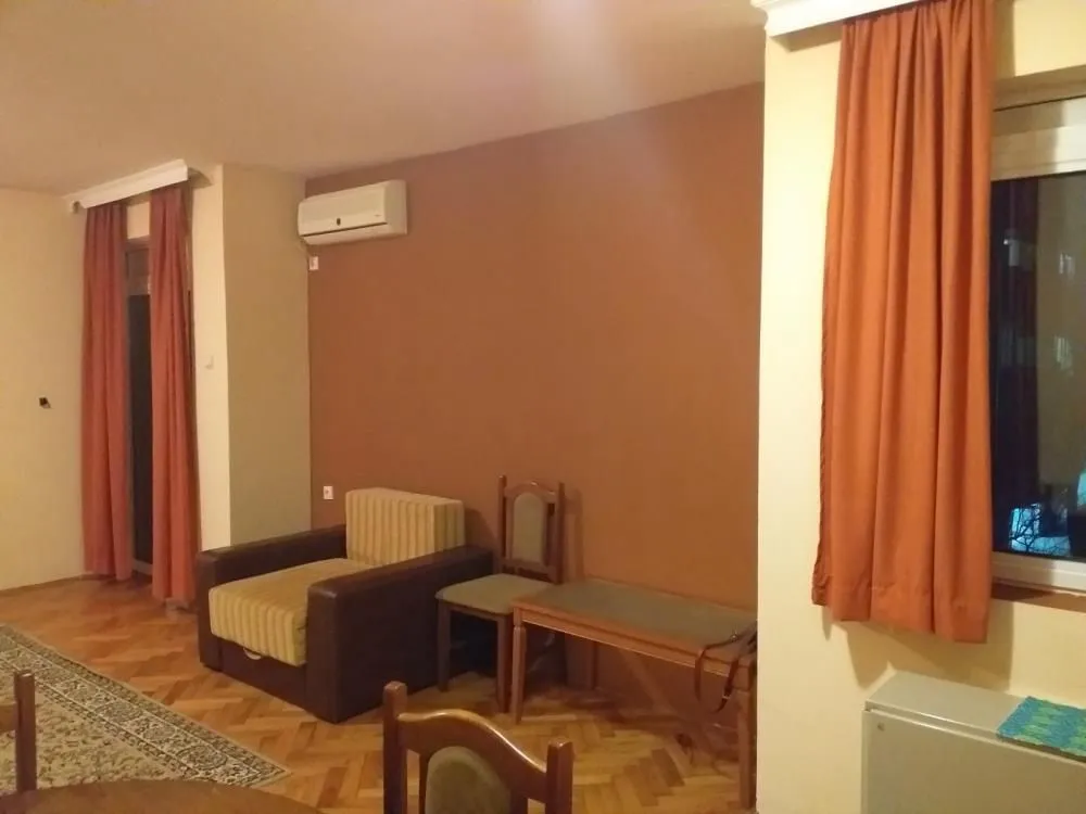 Prodaja, dvosoban stan, 62m², Paraćin, Srbija