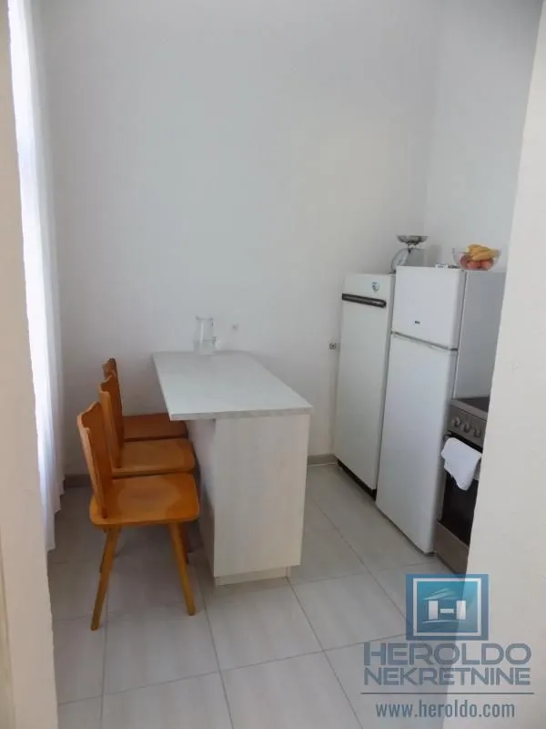 Prodaja, četvorosoban stan, 106m², Ćuprija, Srbija